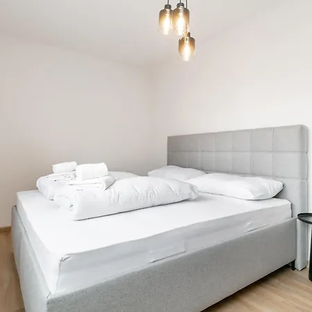 6 7 Appartement