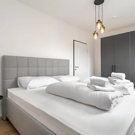 6 7 Appartement *