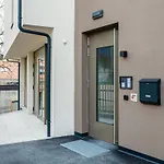 6 7 Apartament *